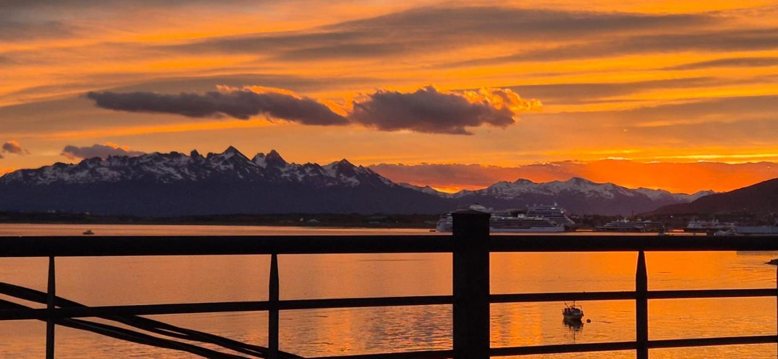 Balcones Del Beagle Apart Ushuaia Kültér fotó